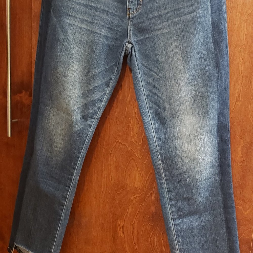 WHBM Tuxedo Step Hem Straight Jeans 6 EUC